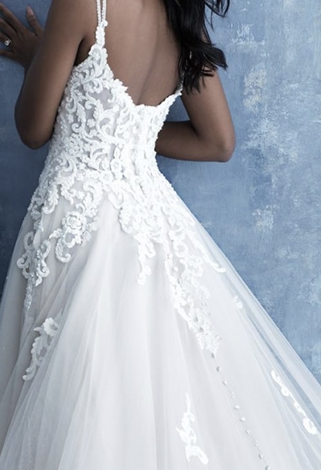 allure-bridals-9732-back-detail back detailing on allure bridals 9732 wedding gown