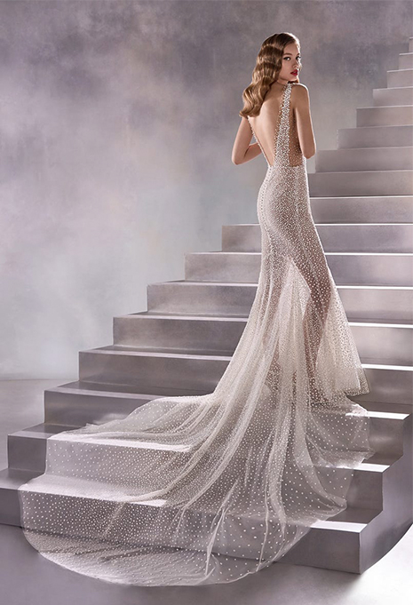 pronovias-constellation-back pronovias atelier constellation back