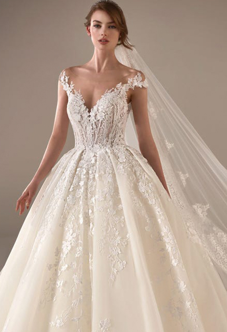 pronovias-marissa-dress-close-up close up of pronovias privee marissa gown
