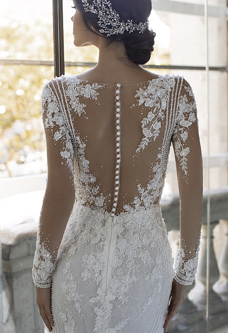 button details on pronovias privee pickford wedding gown