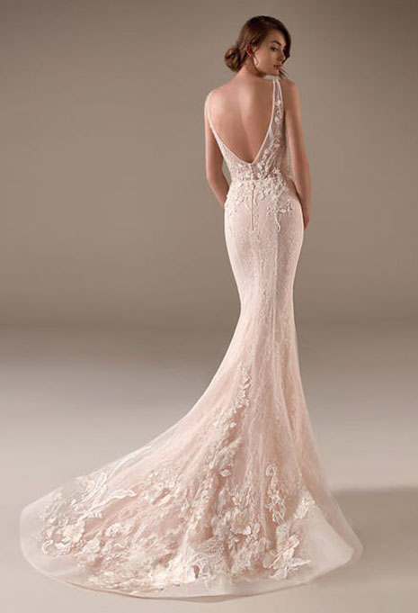 pronovias-privee-chimamanda-back pronovias privee chimamanda train