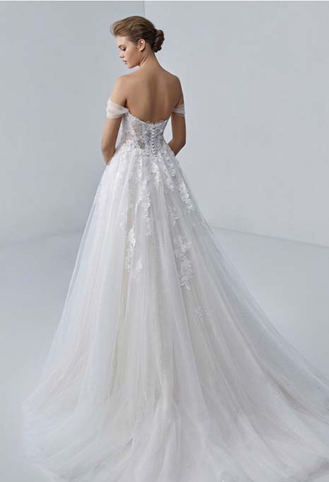 Élysée Etoile Aurora wedding dress