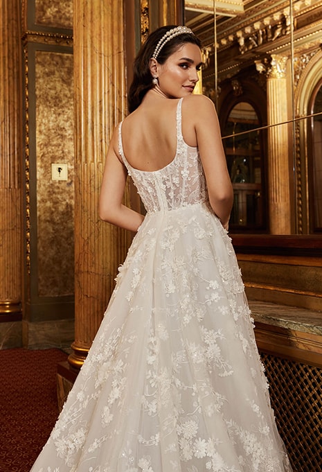 calla-blanche-122116-joy-dress-image-1 back side of calla blanche joy dress portrait