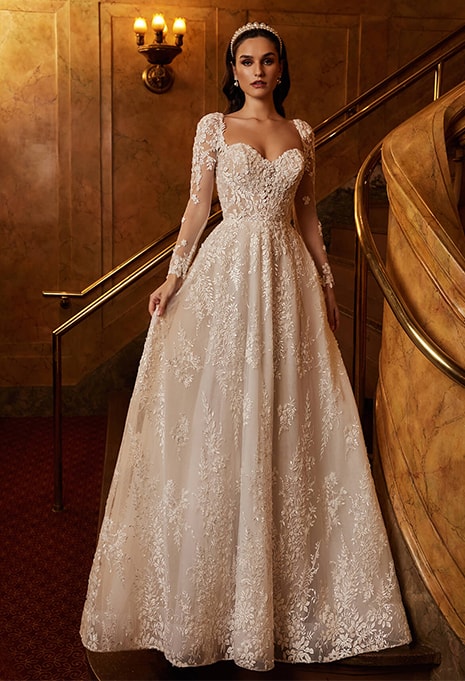 Calla blanche long sale sleeve wedding dress
