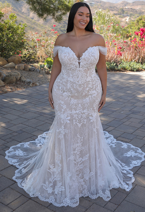 Elysee Evangeline x Edition gown
