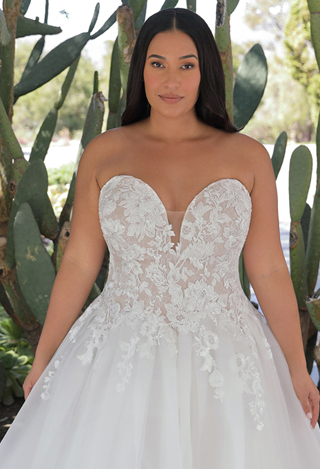 elysee-genevieve-x-edition-dress-image-3 Elysee Genevieve x Edition gown
