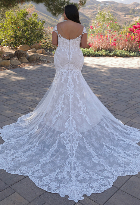 elysee-helene-x-edition-dress-image-2
