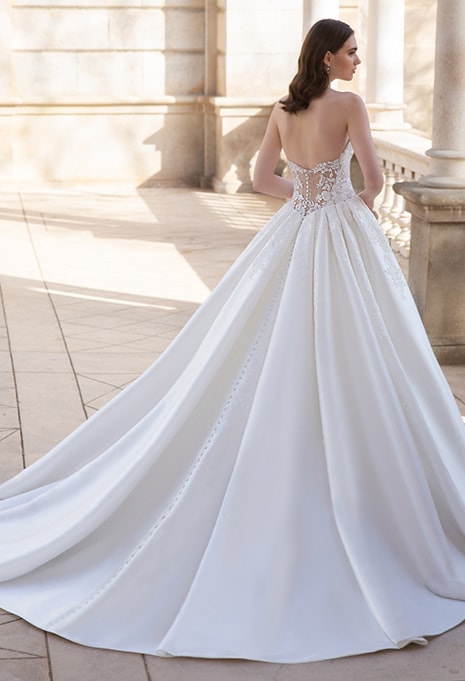 elysée orleane wedding dress back side