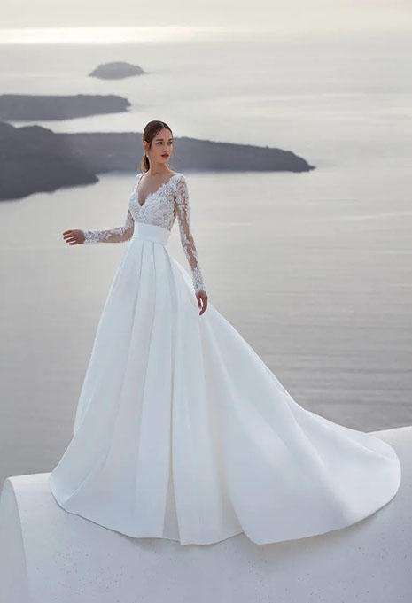nicole-jolies-hawaii-dress-image-2 Nicole Jolies Hawaii wedding dress