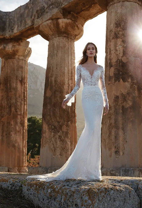Nicole Jolies Ecate wedding dress