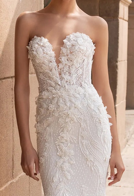 close-up of Pronovias Aethra wedding dress