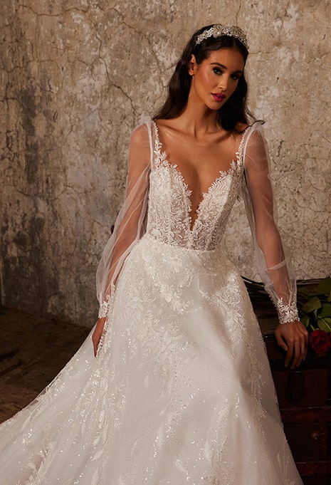 calla-blanche-122248-image-1 close up of calla blanche charmaine wedding gown