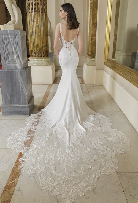 elysee-harlow-dress-image-2 back of elysee harlow wedding gown