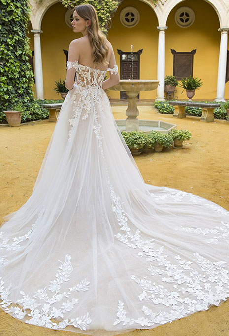 blue-by-enzoani-petunia-back