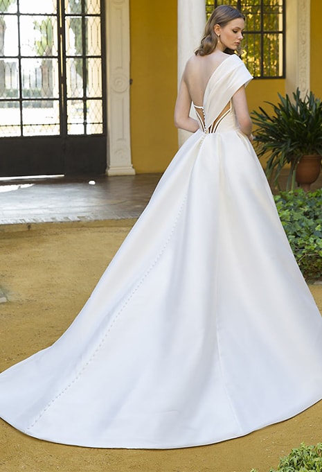 side view of blue by enzoani peggy wedding dress