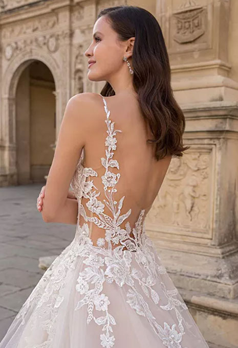 elysee-etoile-emilienne-back-straps Élysée Etoile Emilienne back and straps