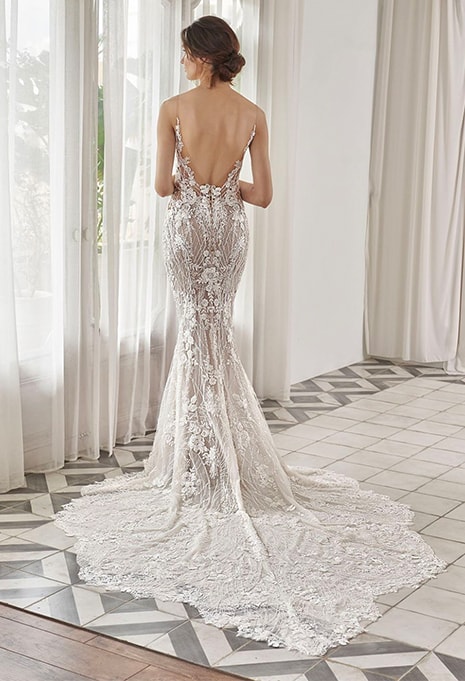 back of Pen·Liv Angelina wedding dress