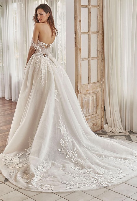 back side of PEN LIV Aries wedding dress