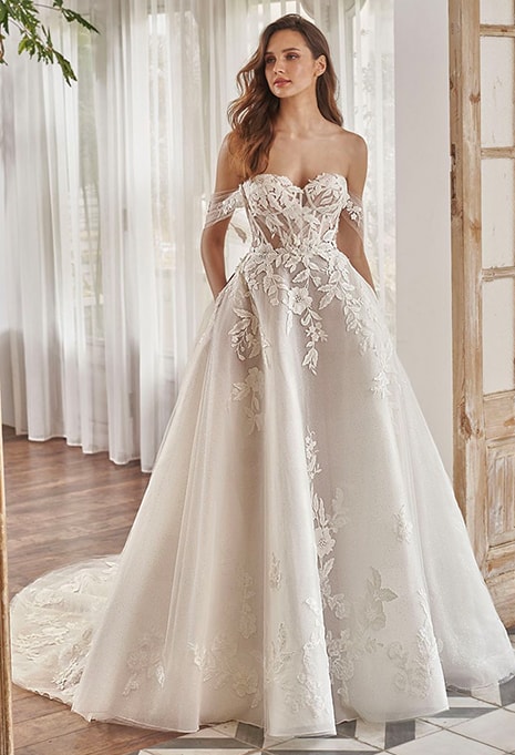 front view of PEN LIV Aries wedding dress