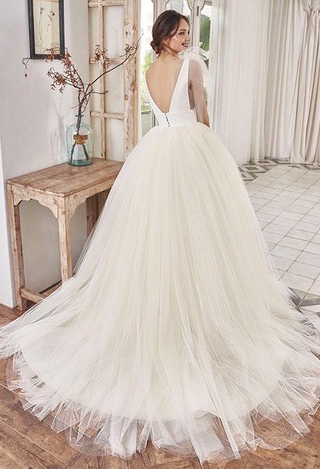 back side of PEN LIV Austin wedding dress