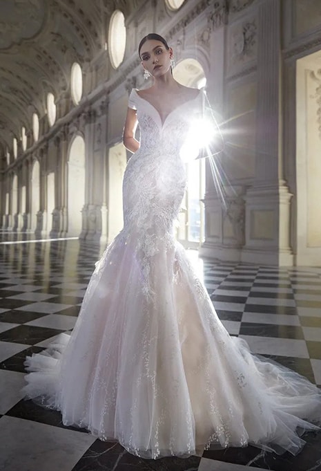 pronovias-privée-cassandra-dress-image-1 Pronovias Privée Cassandra wedding dress