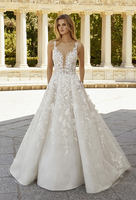 Elysee Atelier Galadriel wedding dress