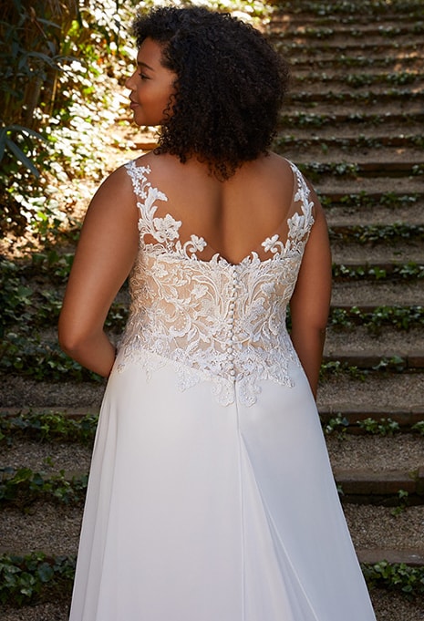 back side of Élysée Charisse X Édition wedding dress