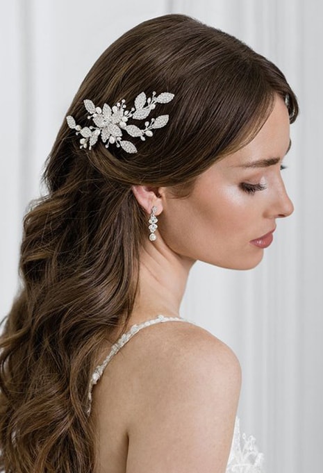 Bel Aire Bridal 2107 clip