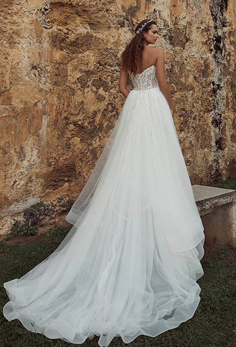 back view of Calla Blanche Elmira 123117 wedding dress