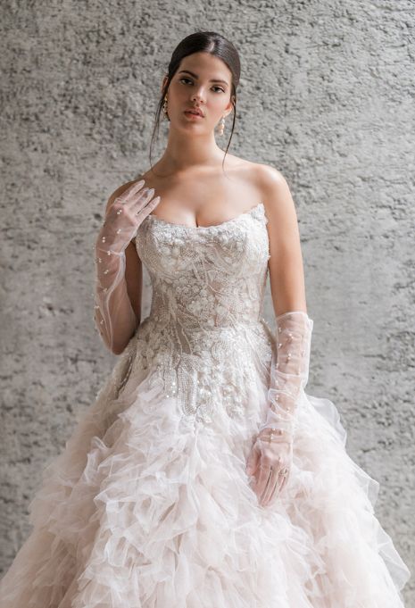allure-bridals-C691-dress-image-2 close-up of Allure Bridals C691 wedding dress