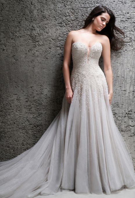 allure-bridals-c680-dress-image-4 Allure Bridals C680 wedding dress close-up