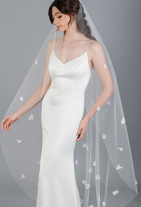 bel-aire-bridal-V7692C-veil-image-2 Bel Aire Bridal V7692C veil