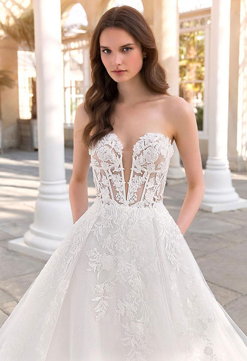 enzoani-shayla-bodice-gown