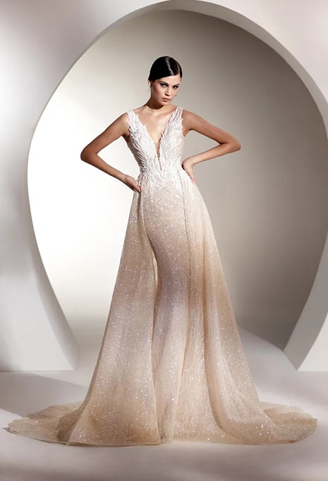 front view of Nicole Milano Almas wedding dress