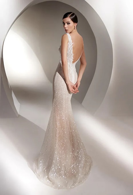 side view of Nicole Milano Almas wedding dress