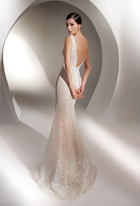 nicole-milano-almas-dress-image-3 side view of Nicole Milano Almas wedding dress