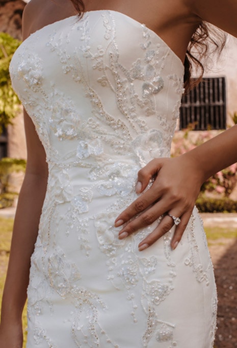 close-up of Allure Bridals E362 wedding dress
