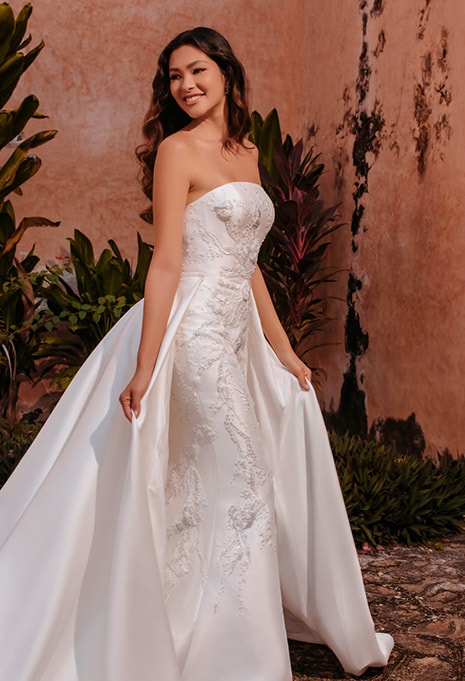 Allure Bridals E362 wedding dress