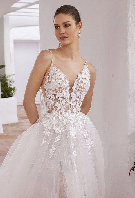front view of Love by Enzoani Clover wedding dress