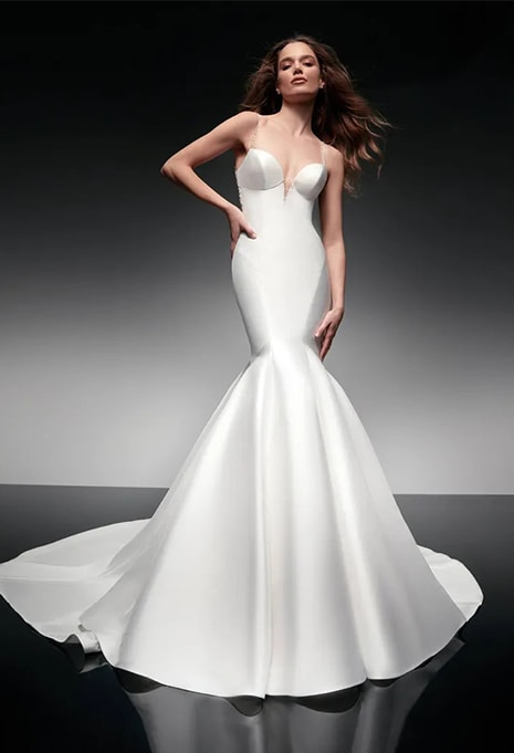 front view of Nicole Milano Sheratan wedding dress