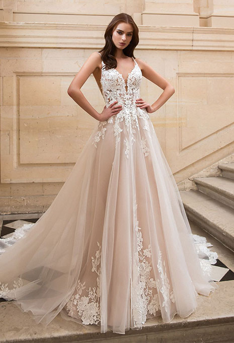 Élysée Etoile Gaia wedding dress