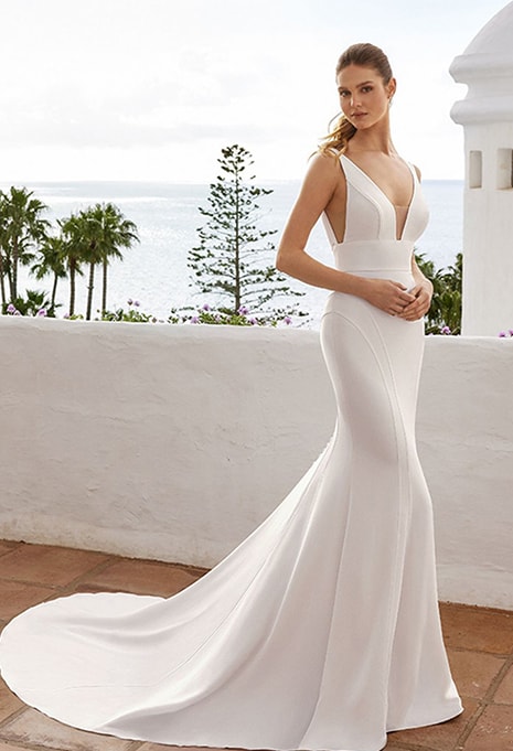 side view of Love by Enzoani Catalina wedding dress