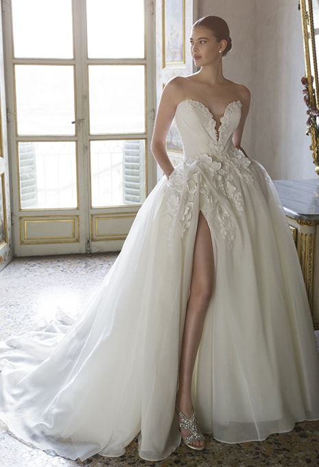 front view of Élysée Atelier Monet wedding dress