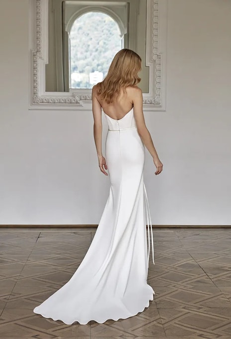 back view of Nicole Milano Abella wedding dress