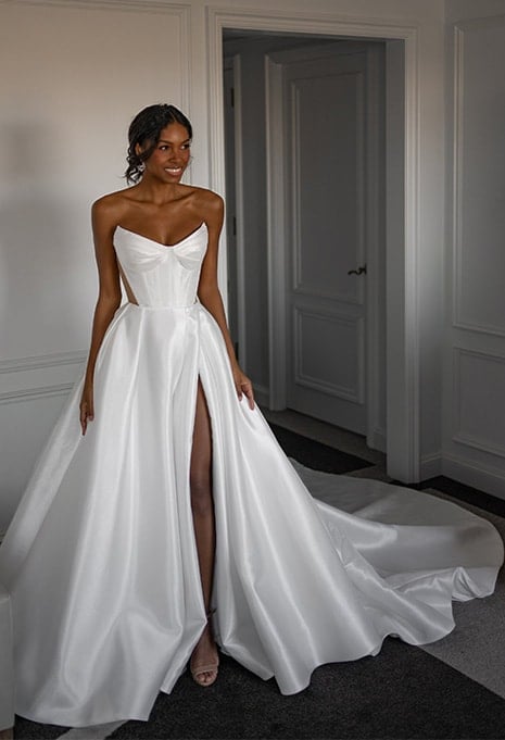 close up of Blanche Bridal Alix wedding dress
