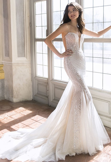 front view of Enzoani Tessa wedding dress