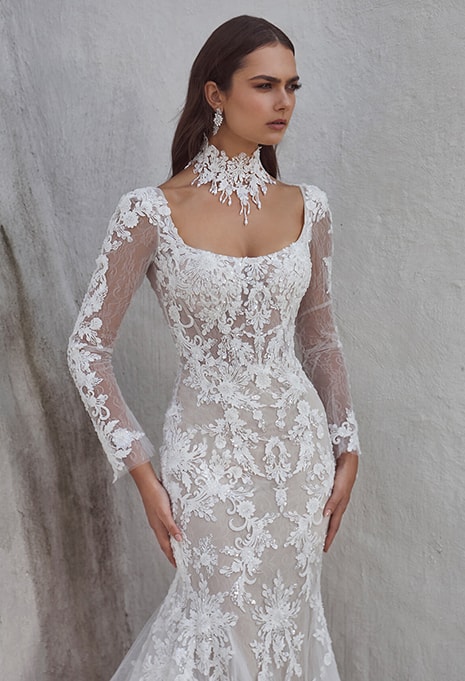 front view of xCalla Blanche Gloria wedding dress