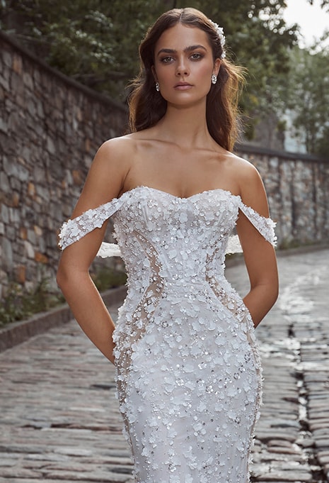 close-up Calla Blanche Mercedes wedding gown