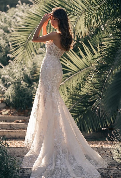 back view of Allure Bridals C721 wedding gown