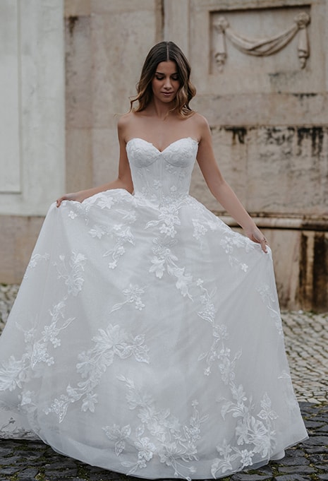 Allure Bridals Babetta wedding gown
